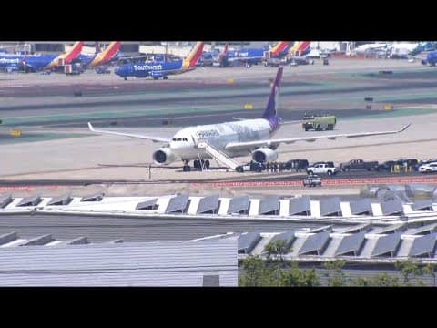 Bomb threat under investigation at San Diego International Airport | 10:25 a.m. update