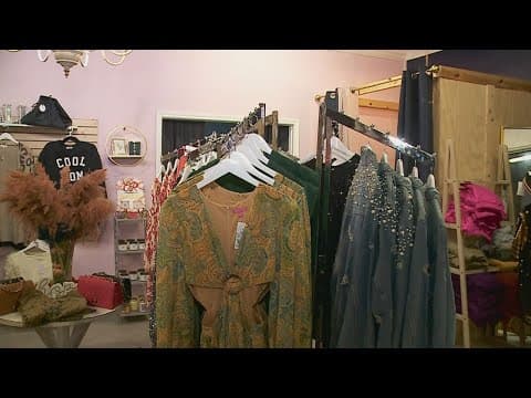 Gretna business owners hope holiday shoppers go local this season