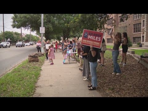 Houston news: Protests held outside several HISD schools