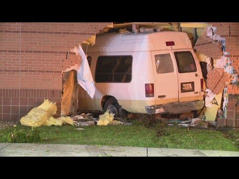 Van crashes into Stephen Decatur Elementary