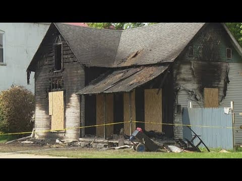 Mother allegedly left her 4 kids inside of house fire that killed 1 of them in Rush County