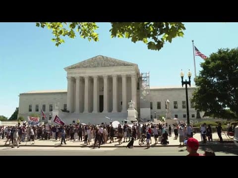 Supreme Court rules in presidential immunity case