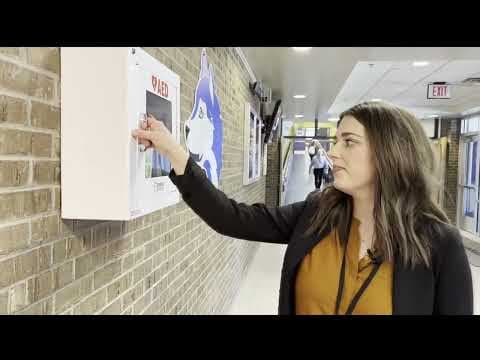 Minnesota lawmakers push for bill requiring naloxone in schools