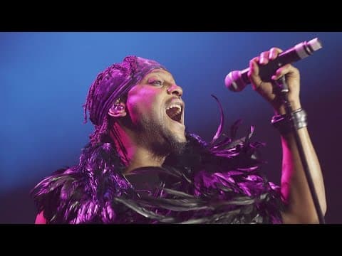 R&B singer D'Angelo dies after cancer battle