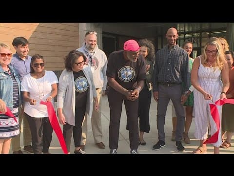 Justice Alan Page Elementary is second school to be named for Minnesota great