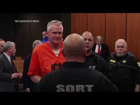 Alex Murdaugh returns to court to seek a new trial