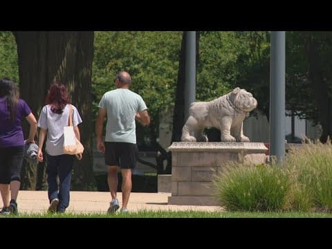 Experts encourage talking about empty nest syndrome