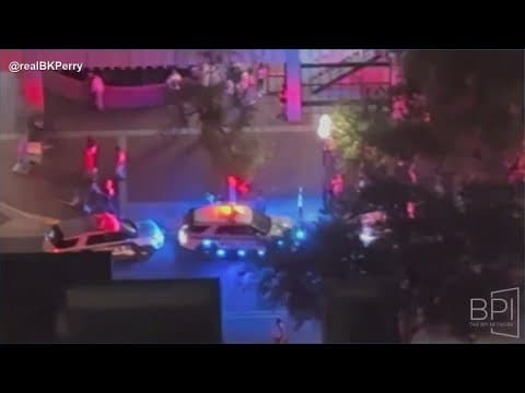 Mass shooting kills at least 2 people, injures 6 in Orlando