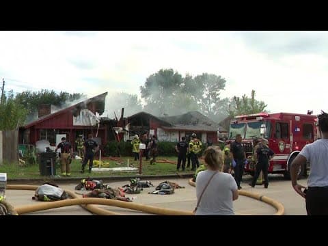 HFD: Crews battle building fire in SW Houston