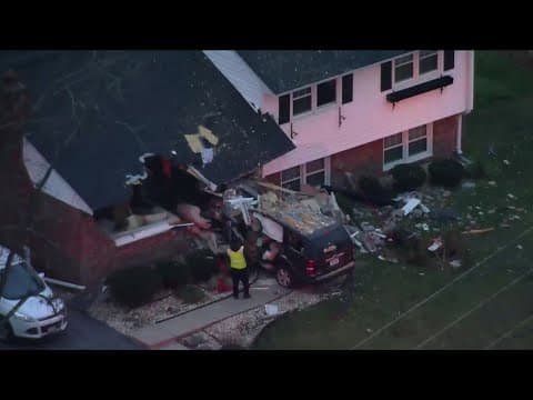 Teenage driver crashes into Fairfax Co. home