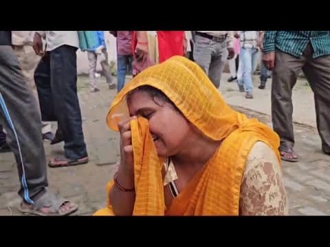 At least 100 people killed in stampede in India