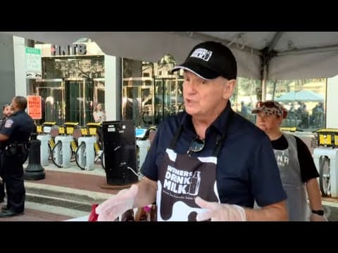 Indiana Dairy Association hosts Ice Cream Social on Monument Circle