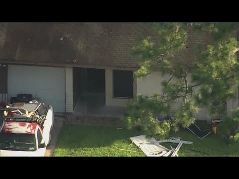 Person rescued after calling 911 reporting they were trapped in a burning home, HFD says