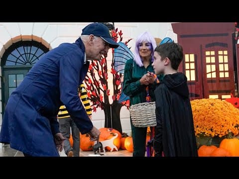 WATCH: White House Halloween trick-or-treating