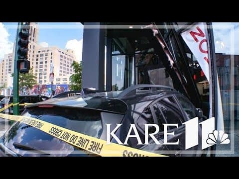 Car crashes into Minneapolis building
