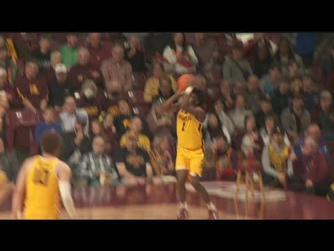 Minnesota men’s basketball team loses their 8th straight game, falling to Iowa 68-56 on Sunday