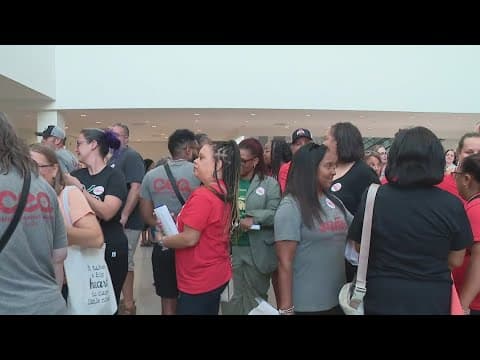 Columbus Education Association votes to approve 3-year agreement with CCS board