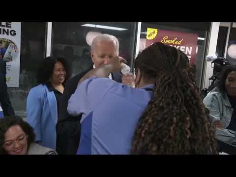 Biden stops at Waffle House after presidential debate