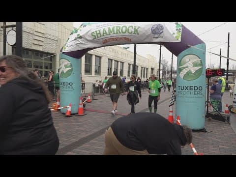 Shamrock Run and Walk takes over downtown Indianapolis
