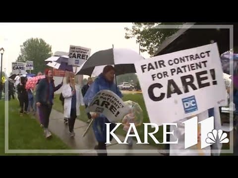 Union members picket Twin Cities Allina clinics, calling for a fair contract