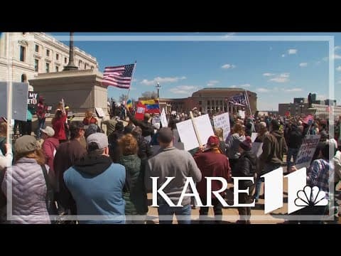 US protests demand change over Trump's alleged constitutional violations