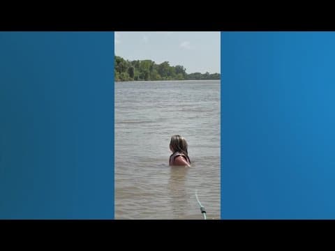 Texas wakesurfer experiences close encounter with gator