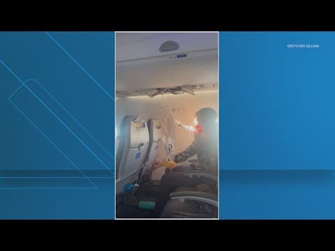 2 taken to hospital after Houston-bound flight diverted to Austin for turbulence