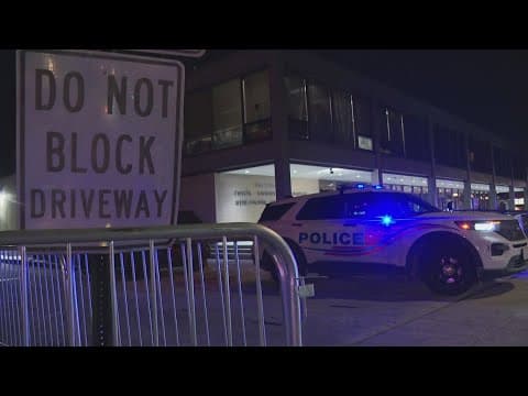 2 DC Police officers pardoned by President Trump