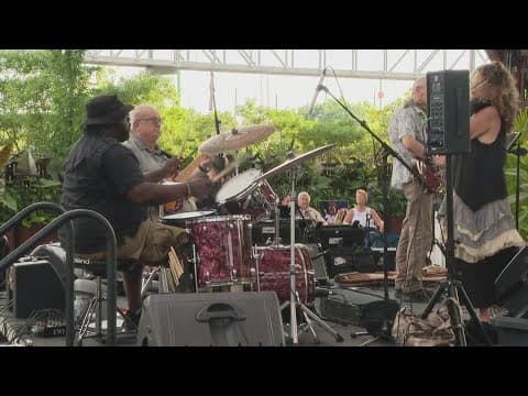 Indianapolis Zoo hosts 'Animals and All That Jazz'