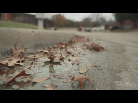 Dallas cul de sac waits for leak to be fixed