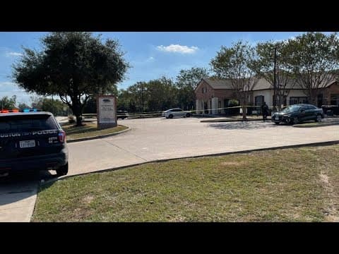 2 suspects on the run after deadly shooting in southeast Houston