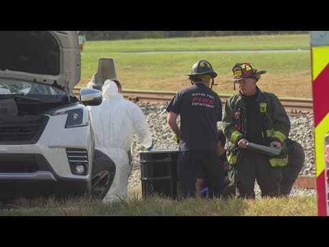 1 dead, 1 injured after crash on Indy's southwest side