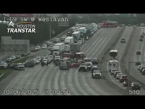 Traffic alert: Southwest Freeway shut down inbound after three-vehicle wreck