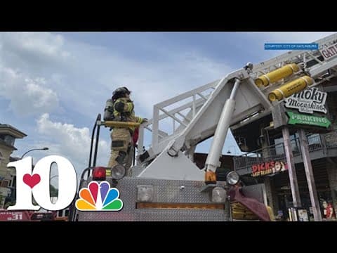 Fire damages Dick's Last Resort in Gatlinburg