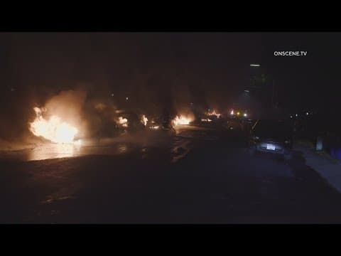 'River of Fire' | Airplane fuel from crashed plane torches row of cars in San Diego