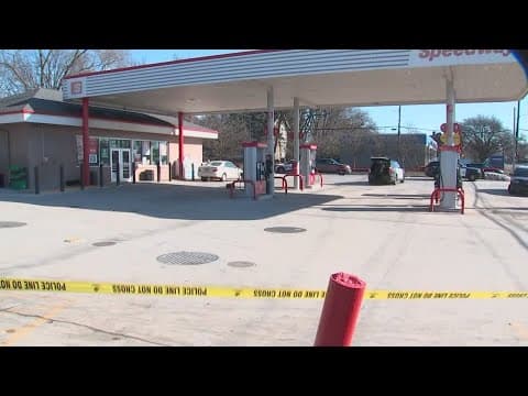 Police: Gas station employee critically injured after being stabbed in Bexley