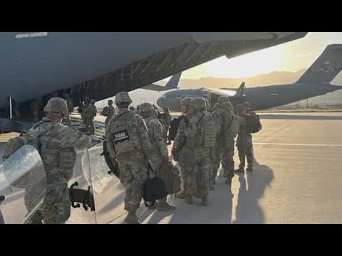 Texas National Guard troops spotted outside Chicago