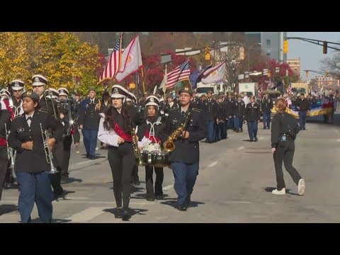Veteran's Day parade underway in downtown Indianapolis