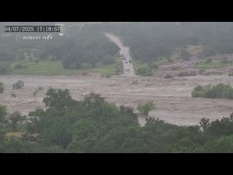 Death tolls continues to rise in Texas floods