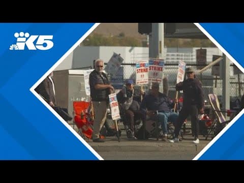 Boeing to return to bargaining table with machinists' union