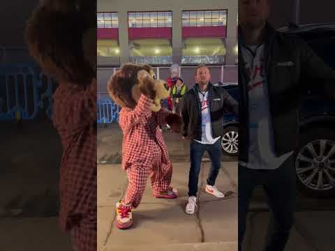 T.C. Bear and KARE 11’s John Zeigler dance off at Twins opener