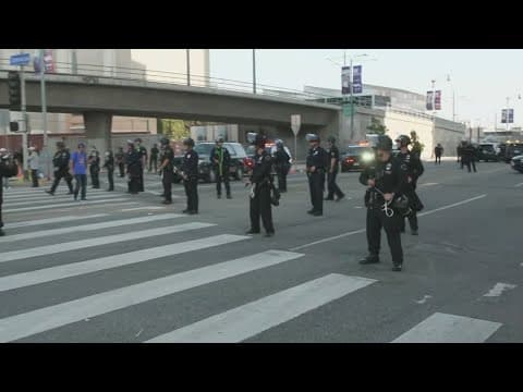 Los Angeles mayor imposes curfew on downtown following increased nighttime violence