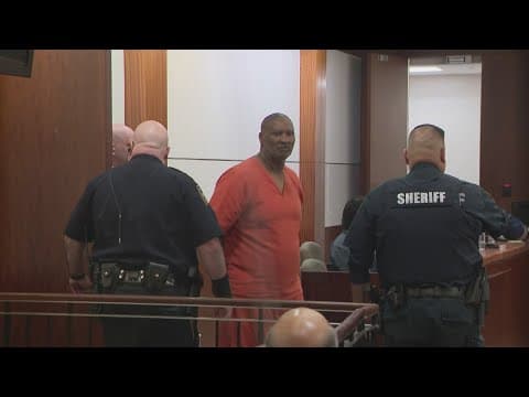 Man dies after being attacked over parking spot at north Harris Co. grocery store, prosecutor says