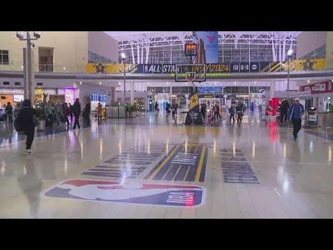 Indianapolis airport welcomes NBA All-Star fans to the city
