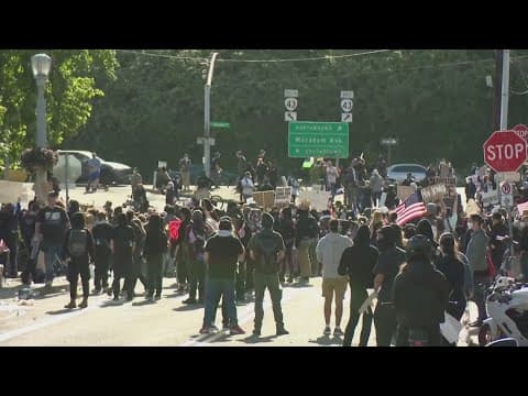 'No Kings' protests erupt across the country