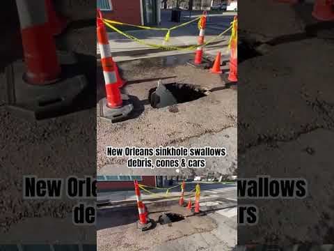 New Orleans sinkhole formed at edge of the French Quarter on St. Philip Street just off N. Rampart.