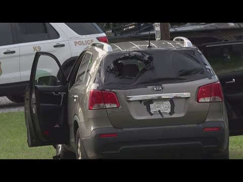 Child shot outside Planet Fitness after attempted robbery on Indy's northwest side