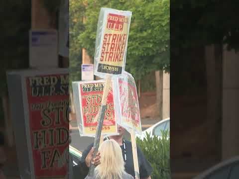 Fred Meyer strike in Portland: Thousands of employees walk off job