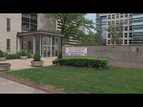 Teachers union sues CCS over substitute teacher contracts