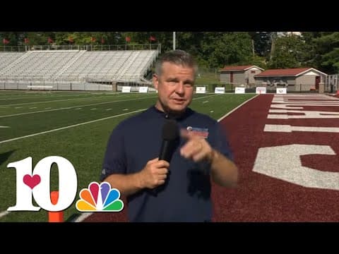 Rivalry Thursday | Halls takes on Oak Ridge for the first Rivalry Thursday of the season